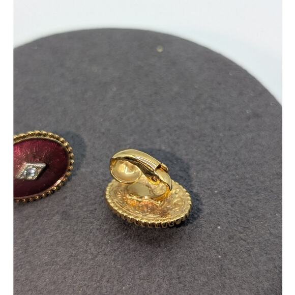 Vintage Unsigned Pink Enamel Oval Beaded Center Rhinestone Clip On Earrings - Picture 2 of 4